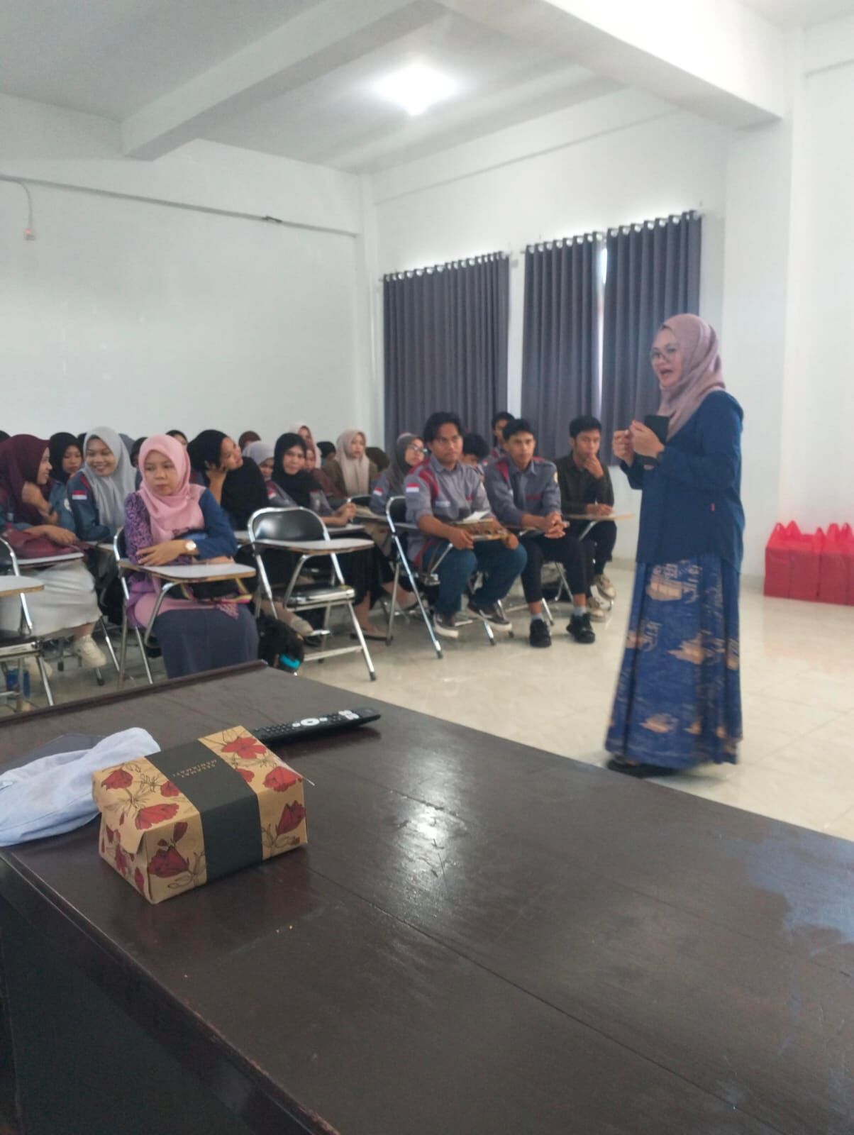 Perkuat Kompetensi Mahasiswa, Program Studi BKI IAIN SAS Babel Gelar Visiting Lecture di IAIN Parepare