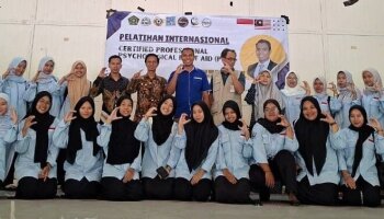 Pelatihan Internasional: Prodi BKI Bekali Mahasiswa dengan Certified Professional Psychological First Aid (PFA)